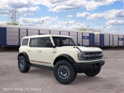 2026 Ford Bronco Outer Banks®