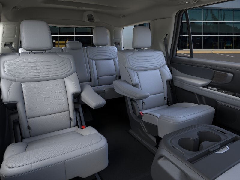 2026 Ford Expedition Platinum®