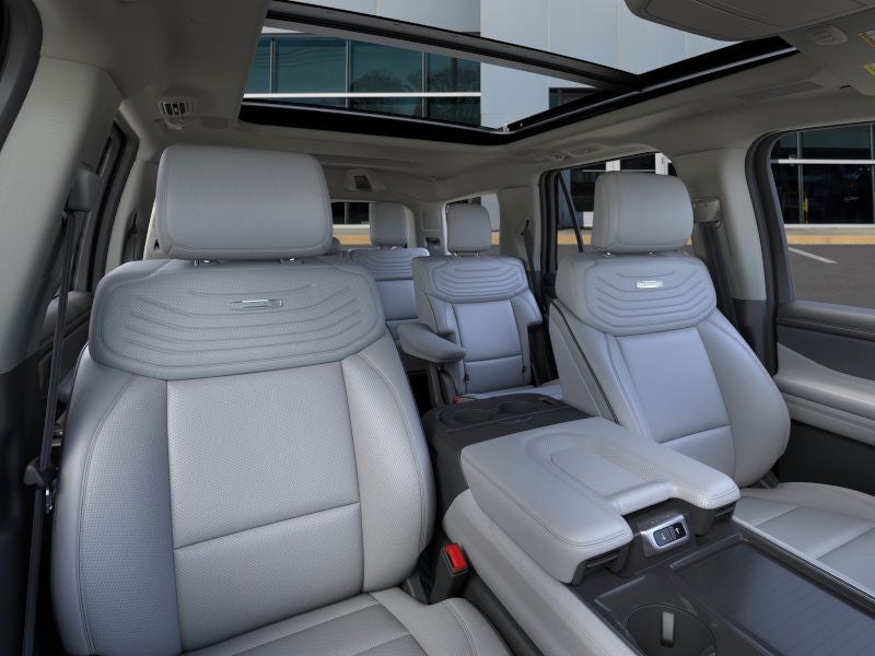 2025 Ford Expedition Platinum®