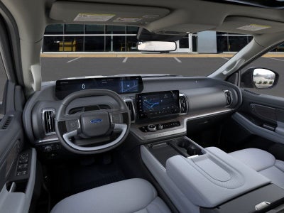 2025 Ford Expedition Platinum®