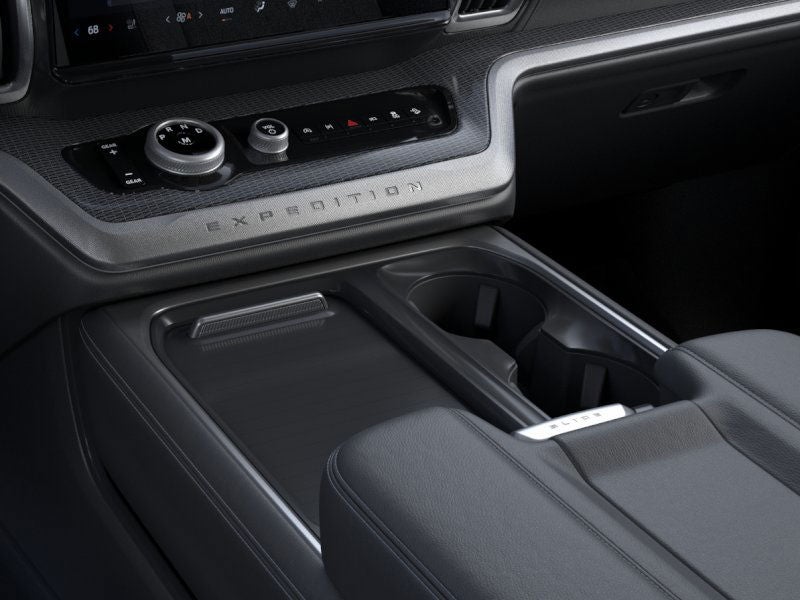 2025 Ford Expedition Platinum®