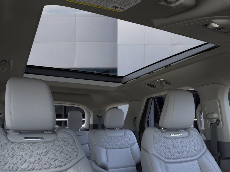 2026 Ford Explorer Platinum™
