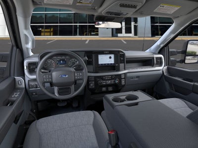 2025 Ford Super Duty F-350® XL