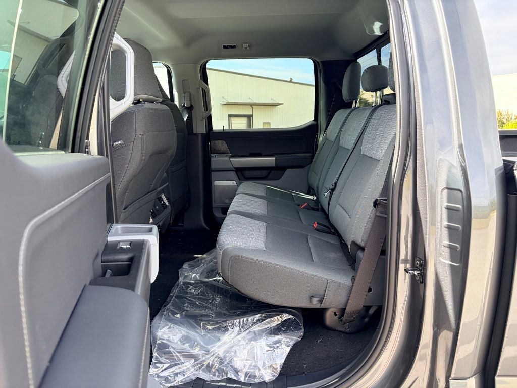 2026 Ford Super Duty F-350® XLT