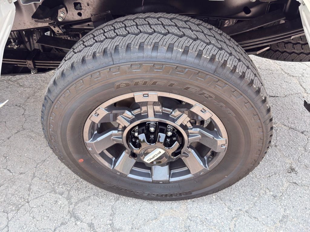 2025 Ford Super Duty F-350® XL