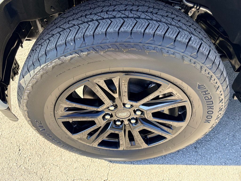 2025 Ford F-150 Platinum®