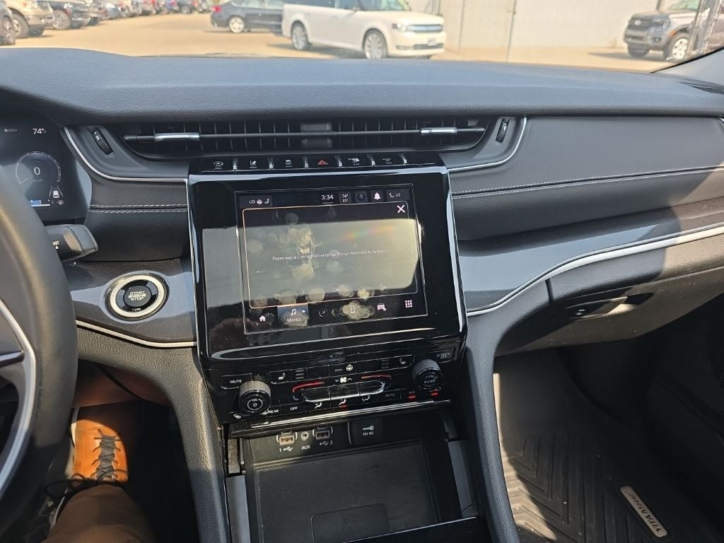 2023 Jeep Grand Cherokee L Laredo