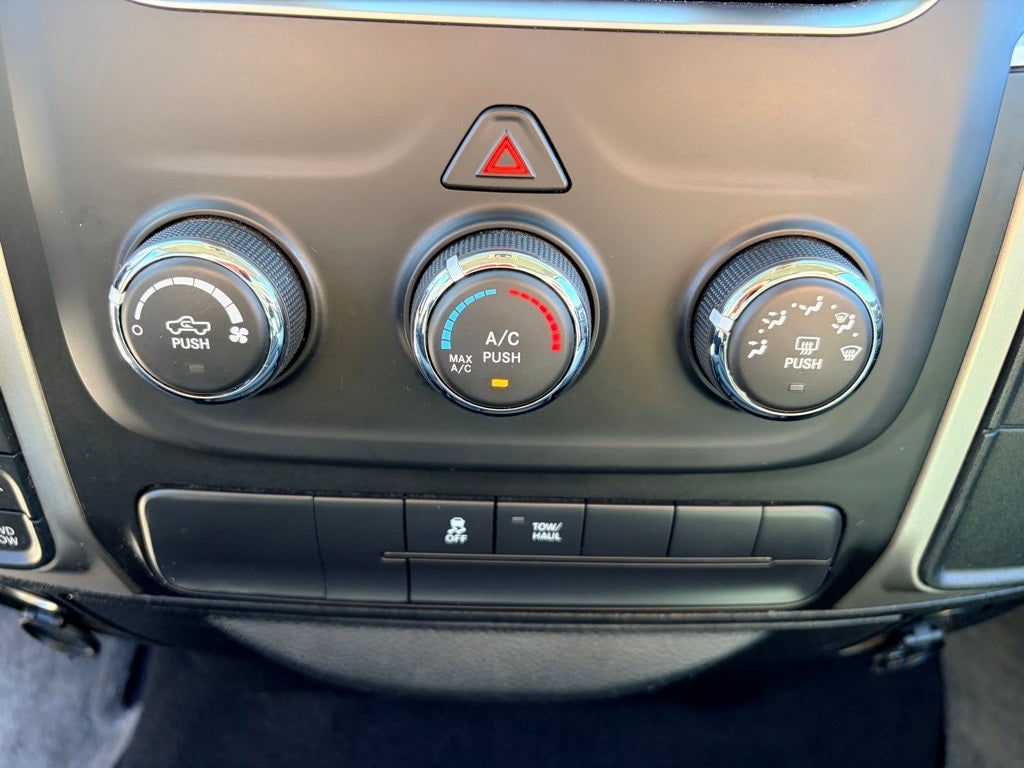 2019 RAM 1500 Classic SLT