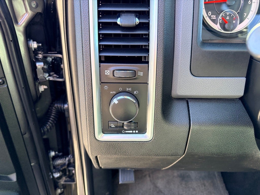 2019 RAM 1500 Classic SLT