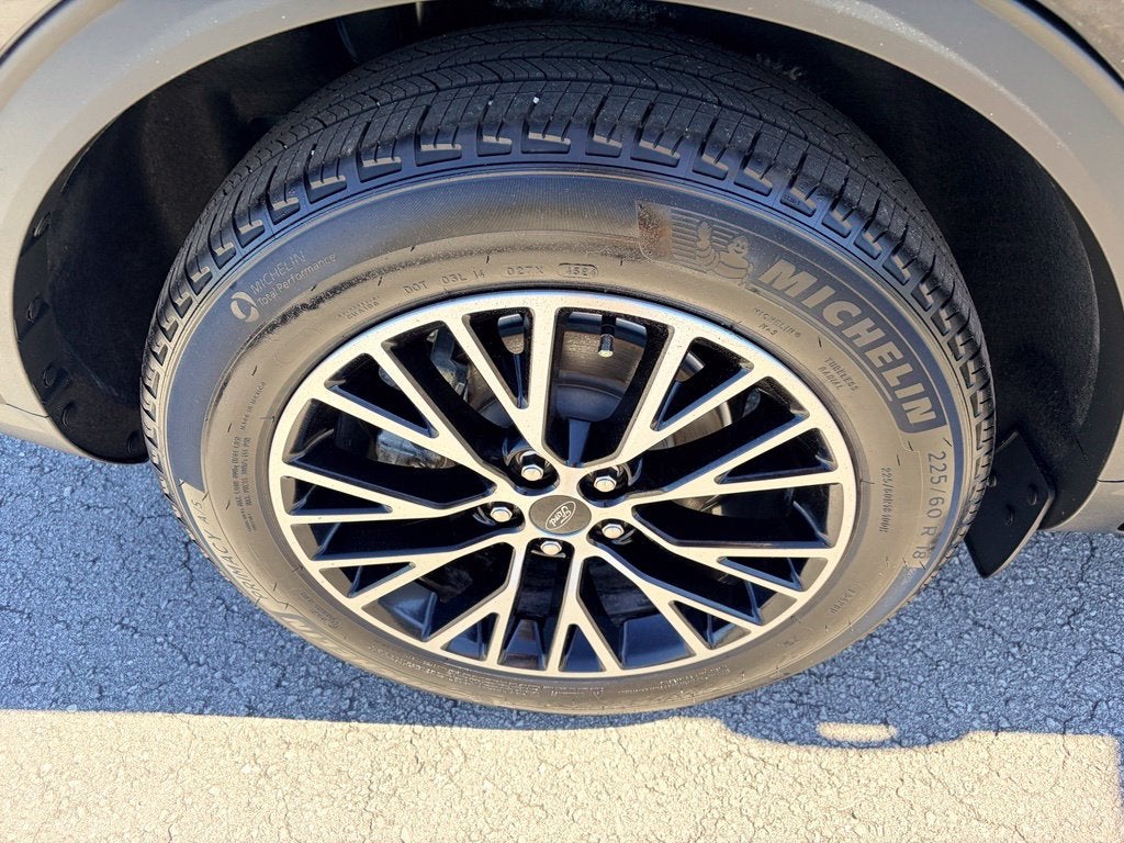 2025 Ford Escape Plug-In Hybrid Base