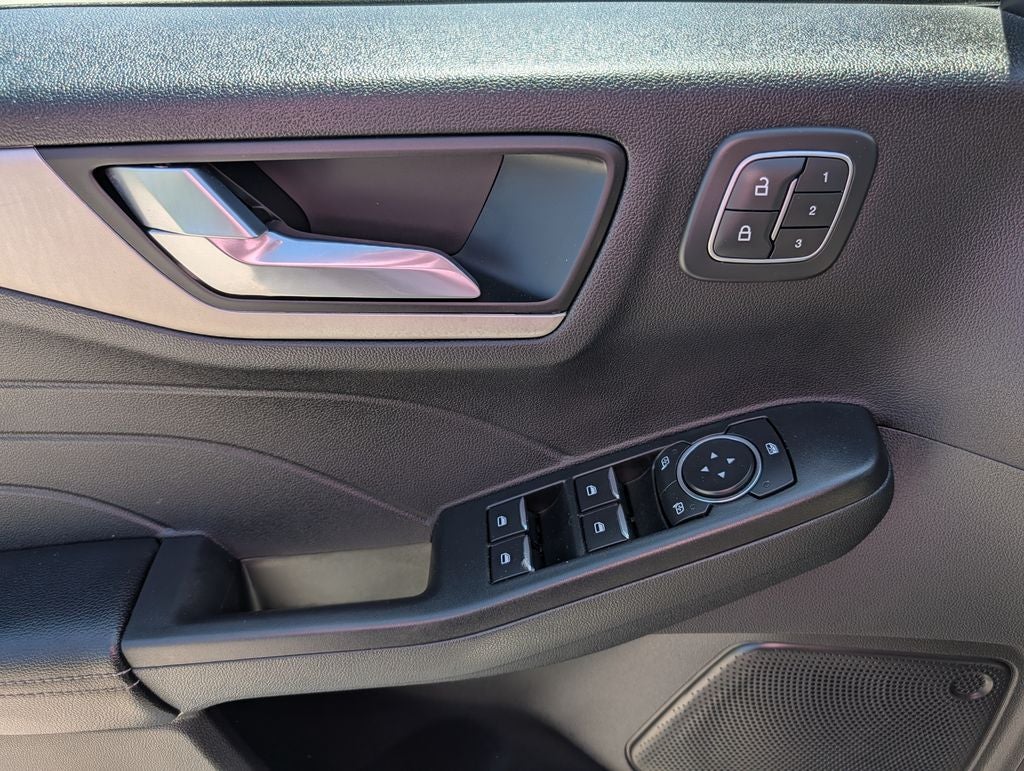 2022 Ford Escape Plug-In Hybrid SEL