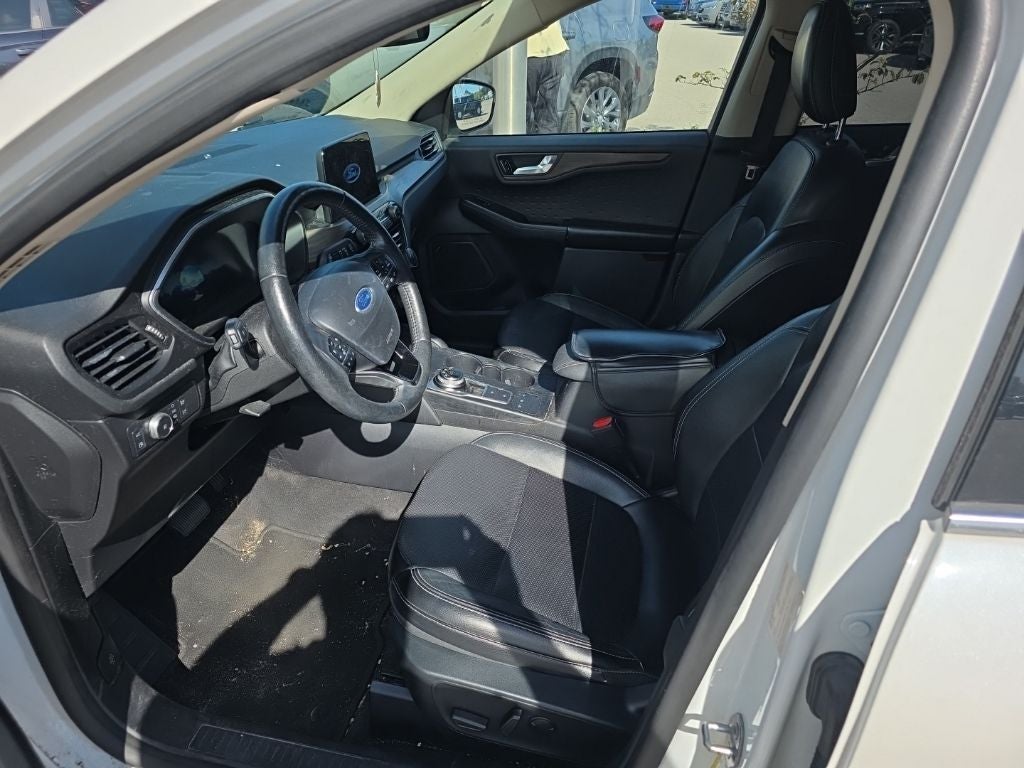 2020 Ford Escape Hybrid Titanium