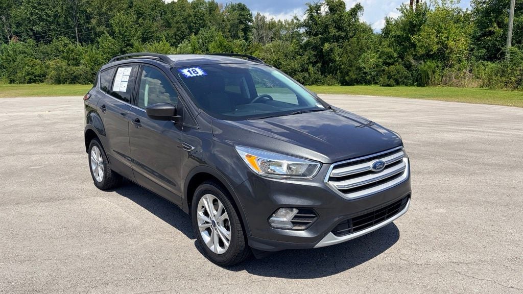 Used 2018 Ford Escape SE with VIN 1FMCU9GD2JUA62925 for sale in New Bern, NC