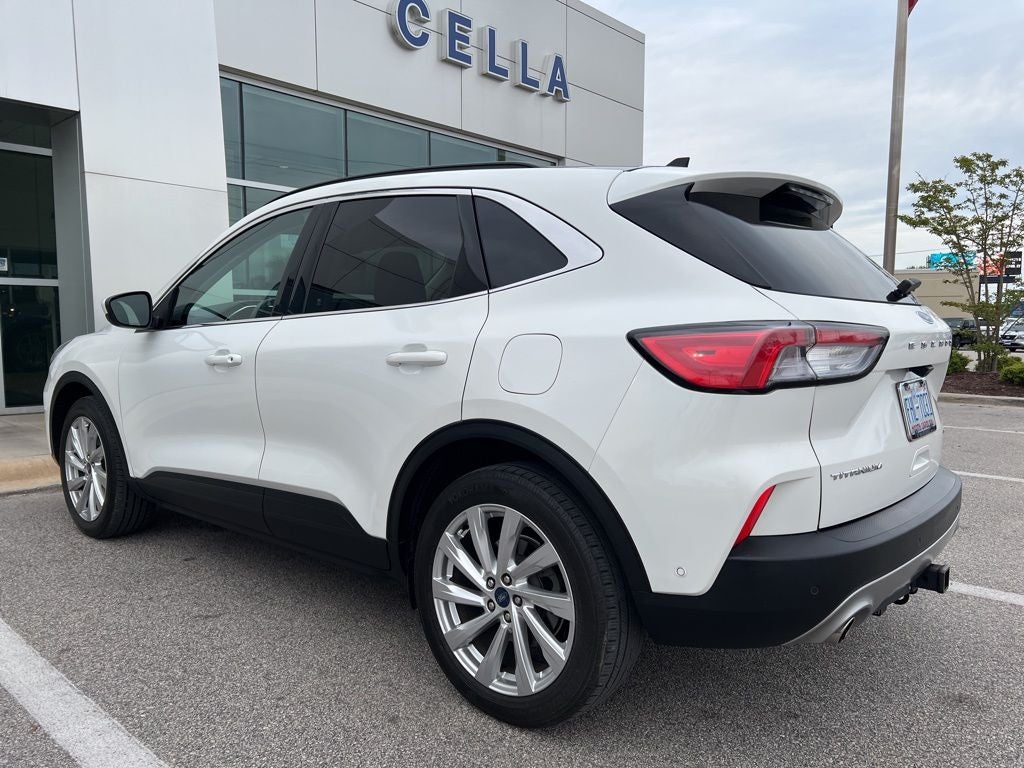 2022 Ford Escape Titanium