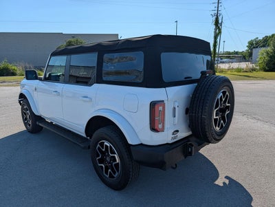 2024 Ford Bronco Outer Banks