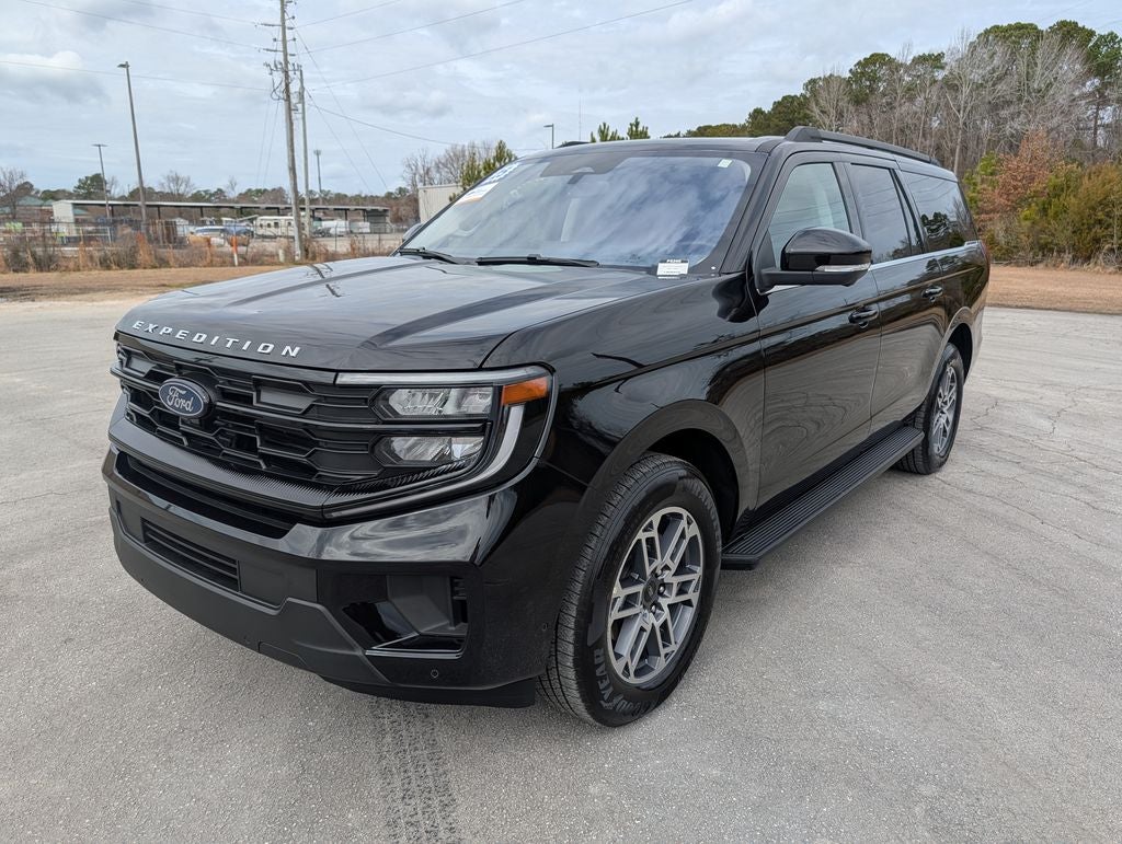 2025 Ford Expedition Max Active