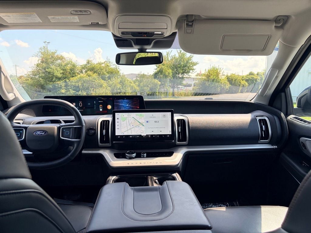 2025 Ford Expedition Max Active