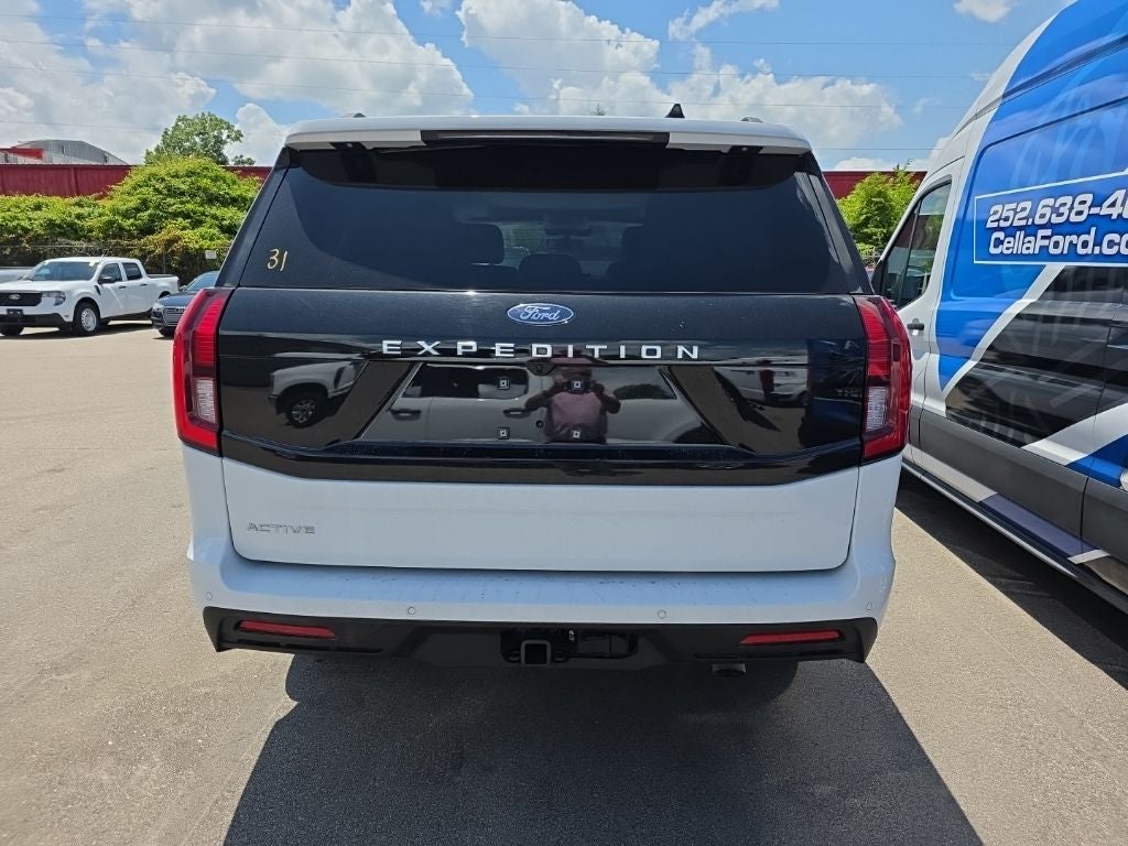 2025 Ford Expedition Active