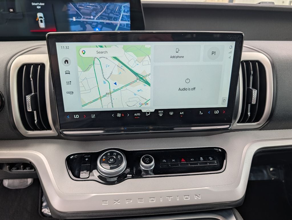 2025 Ford Expedition Active