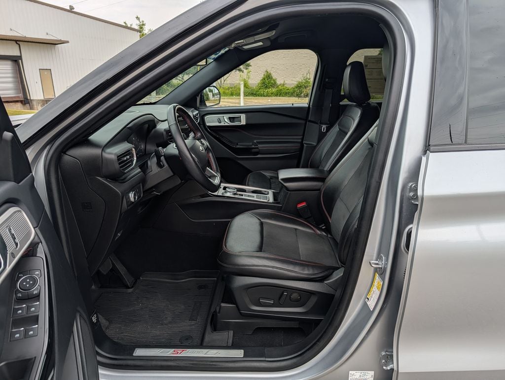 2022 Ford Explorer ST-Line