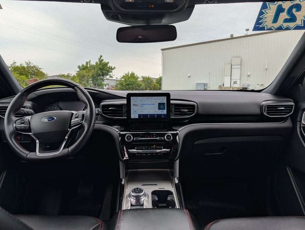 2022 Ford Explorer ST-Line