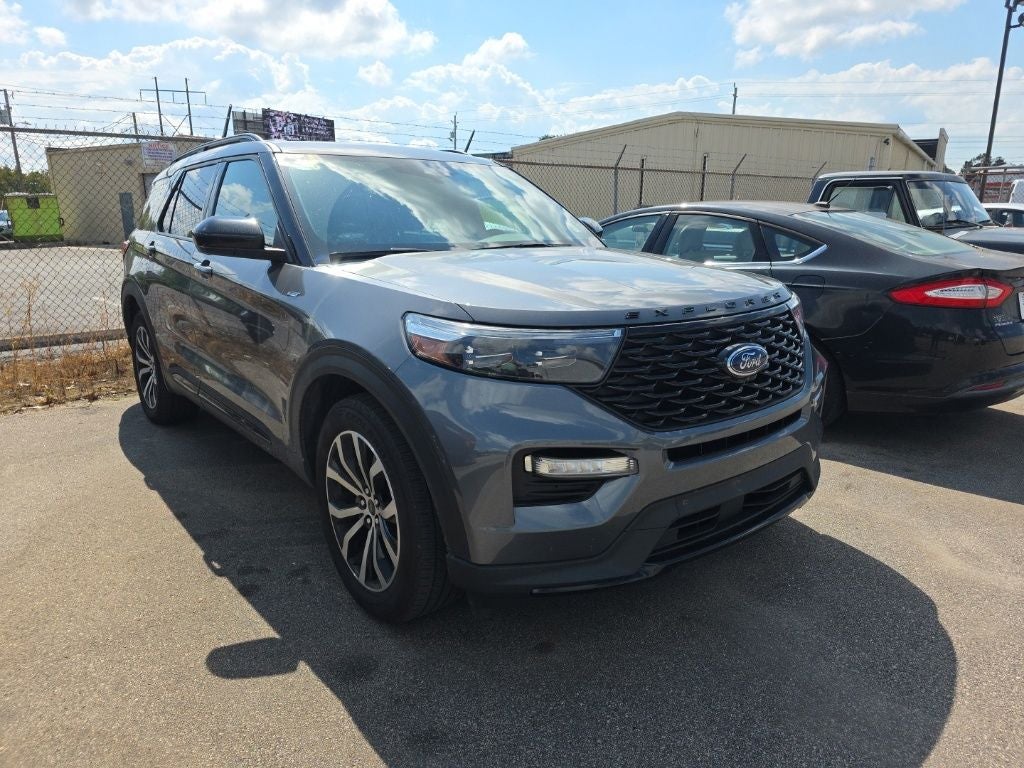 2022 Ford Explorer ST-Line