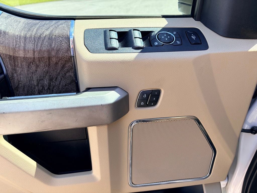 2019 Ford F-250SD Lariat