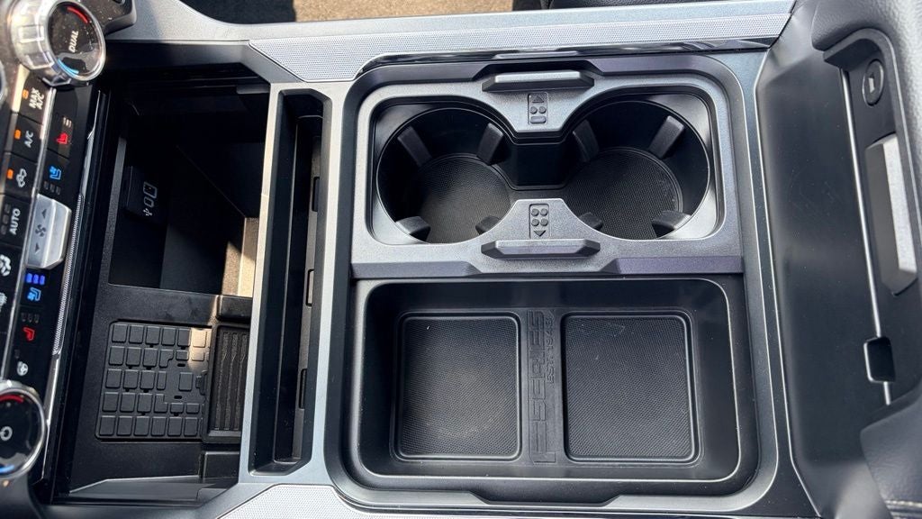 2024 Ford F-350 Super Duty Lariat - Photo 17