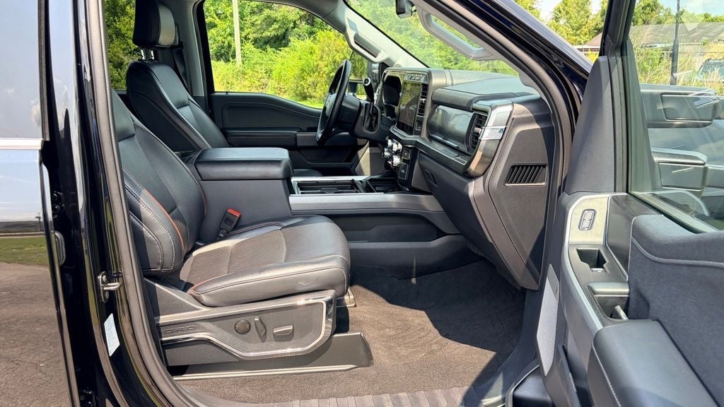 2024 Ford F-350 Super Duty Lariat - Photo 26