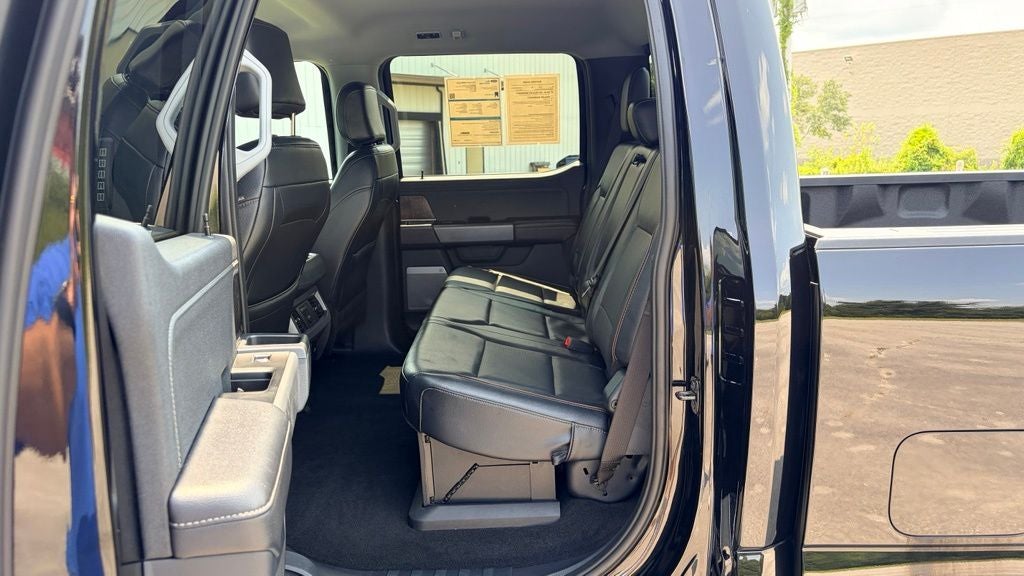 2024 Ford F-350 Super Duty Lariat - Photo 28