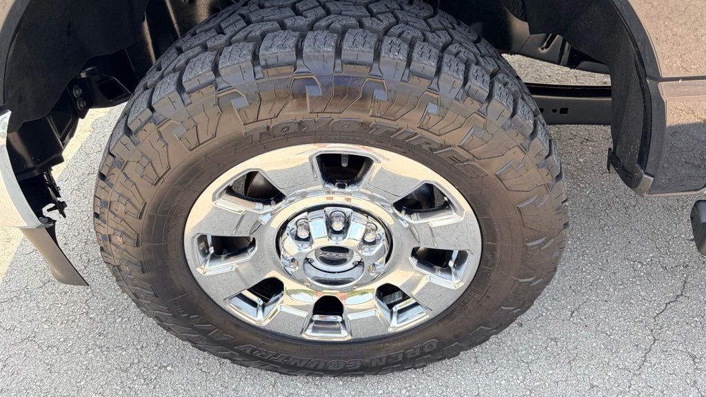 2024 Ford F-350 Super Duty Lariat - Photo 36