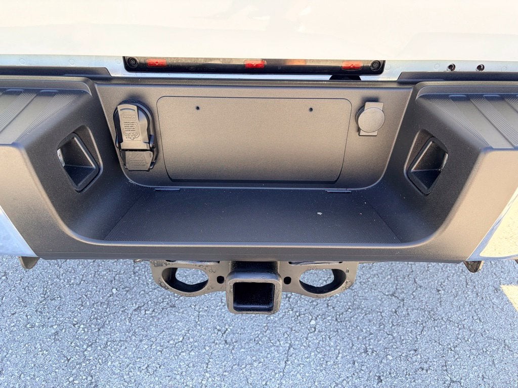2025 Ford F-350SD XLT DRW