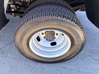 2025 Ford F-350SD XLT DRW