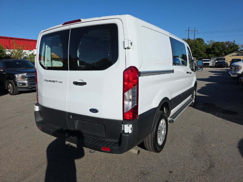 2025 Ford Transit-250 Base