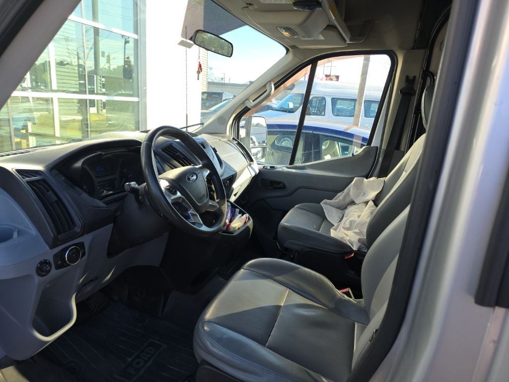 2015 Ford Transit-250 Base