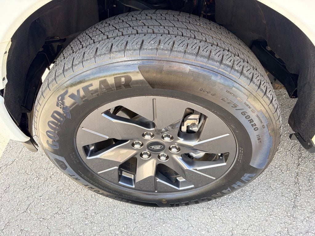 2023 Ford F-150 Lightning XLT
