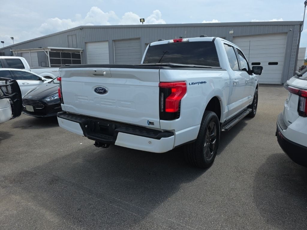 2023 Ford F-150 Lightning XLT