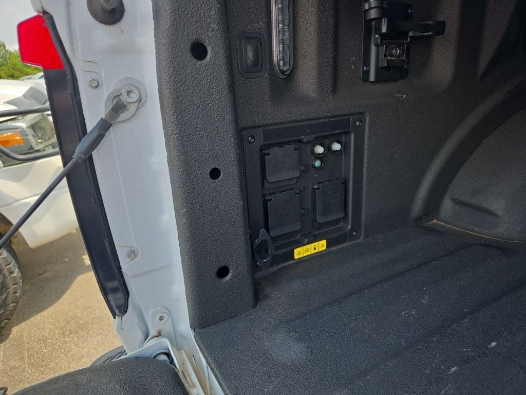 2023 Ford F-150 Lightning XLT