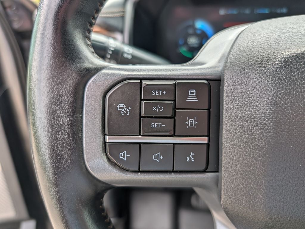 2023 Ford F-150 Lightning Lariat