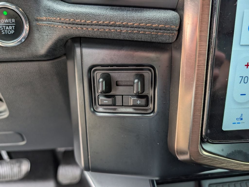 2023 Ford F-150 Lightning Lariat