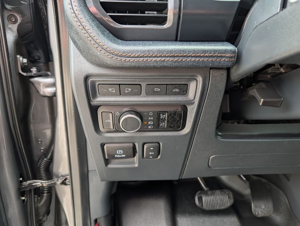 2023 Ford F-150 Lightning Lariat