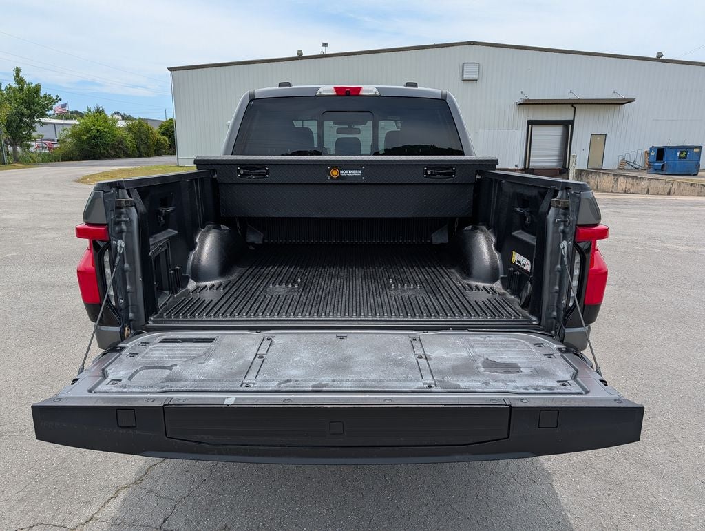 2023 Ford F-150 Lightning Lariat