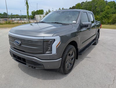2023 Ford F-150 Lightning Lariat