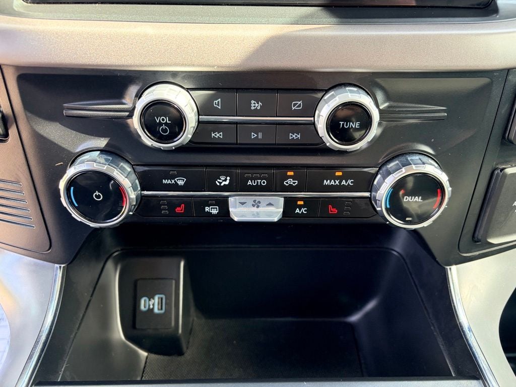 2024 Ford F-150 Lightning XLT