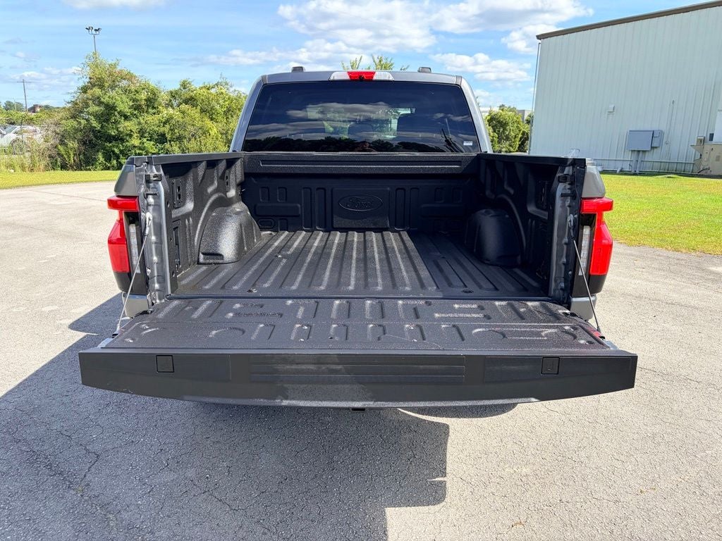 2024 Ford F-150 Lightning XLT