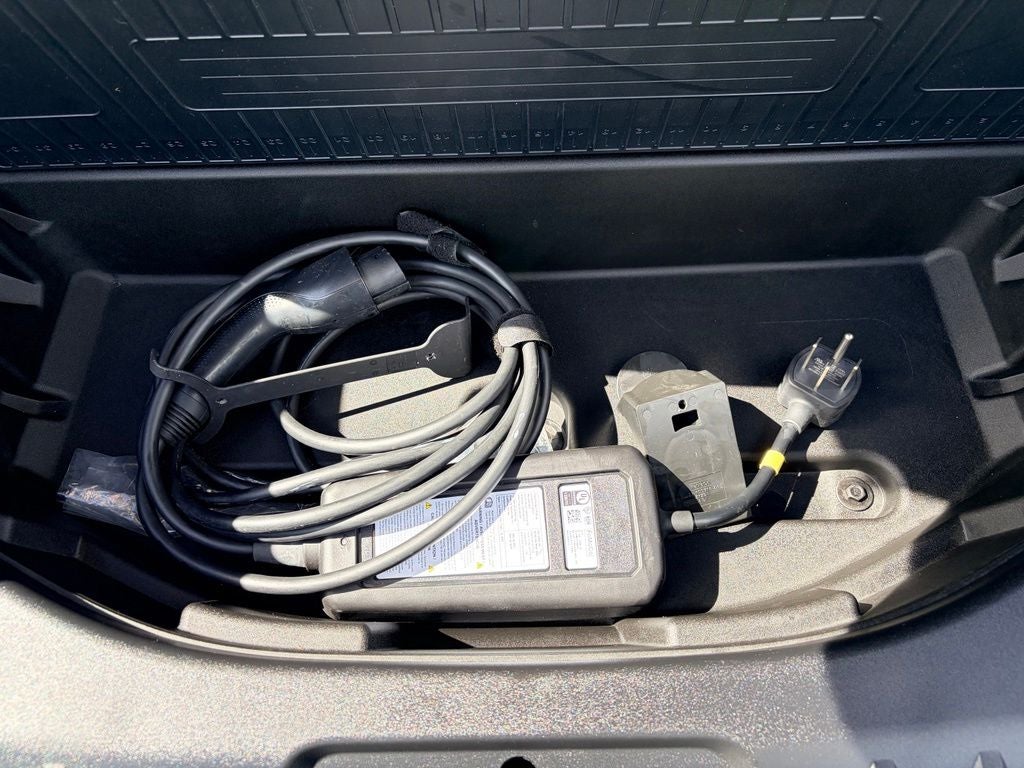 2024 Ford F-150 Lightning XLT