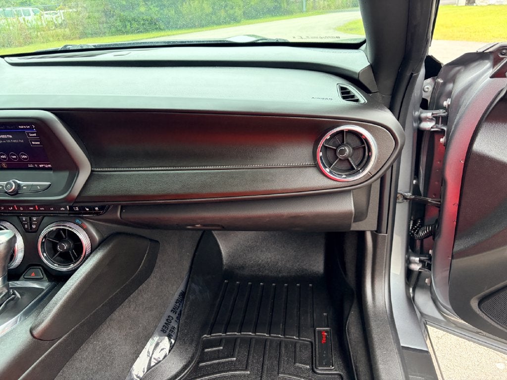 2020 Chevrolet Camaro 2LT 2LT