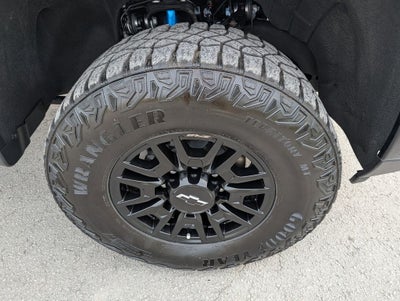 2025 Chevrolet Silverado 2500HD ZR2