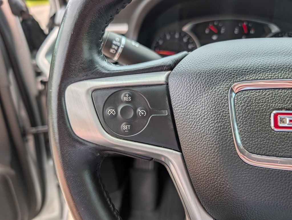 2020 GMC Acadia SLE