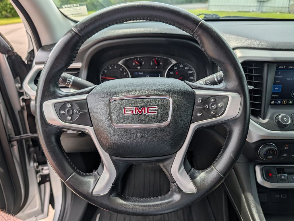 2020 GMC Acadia SLE